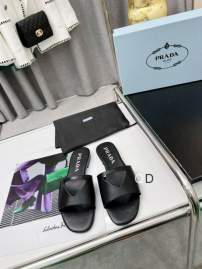 Picture of Prada Slippers _SKUPradasz35-42GDT0114131